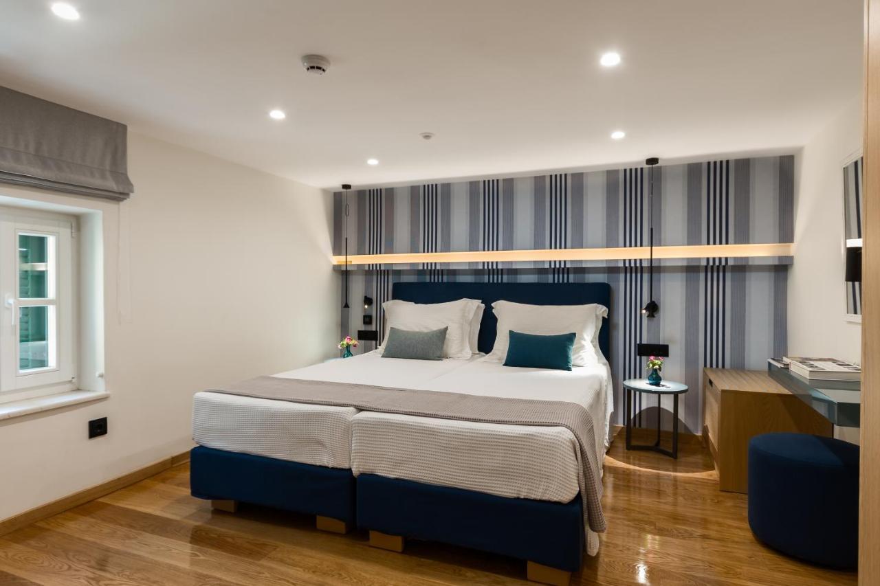 New York Luxury Suites Corfu  Экстерьер фото