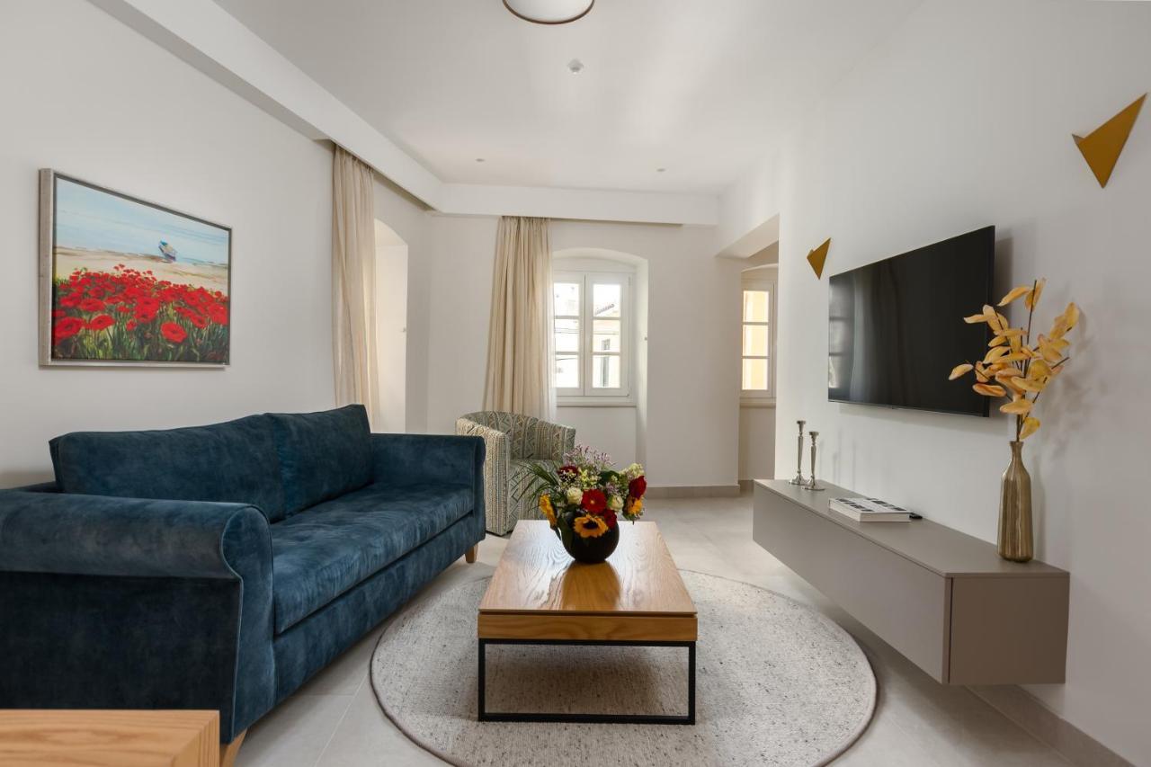 New York Luxury Suites Corfu  Экстерьер фото
